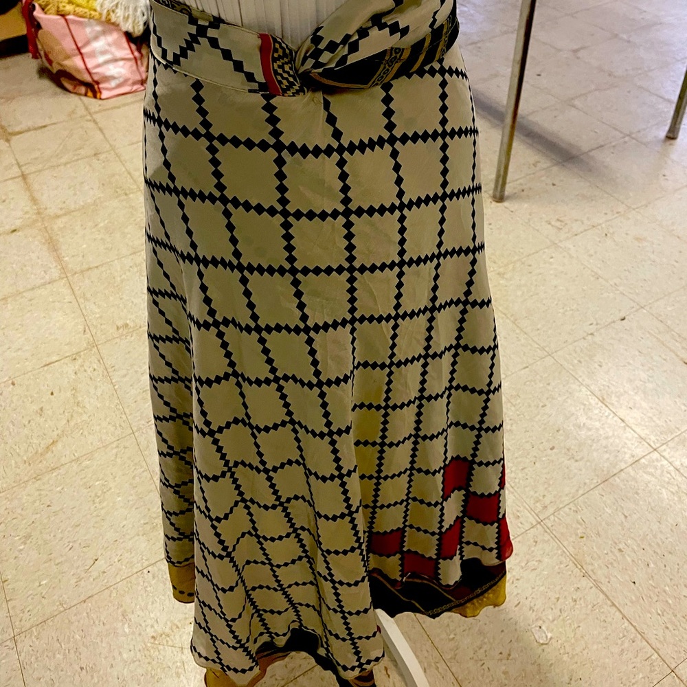 Gorgeous 100% Sari Silk Wrap Skirt. New with tags by Darn Good Yarns